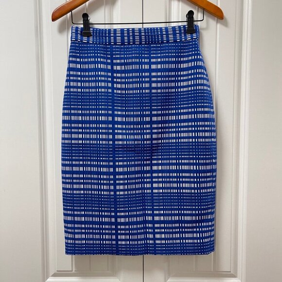 Banana Republic Cobalt Crosshatch Pencil Skirt Blue – Petite 2 - Picture 6 of 16